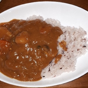 栄養たっぷり♪「雑穀米カレー♪」